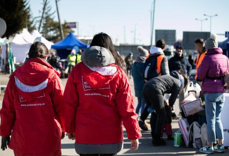 Displaced women and children arrive at Hrebenne, a crossing point on the Polish side of the Ukraine-Poland border where ActionAid and partner PAH are working. 