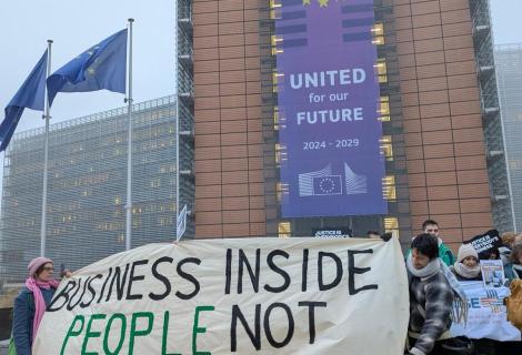 Business Inside, People Not Invited Sign